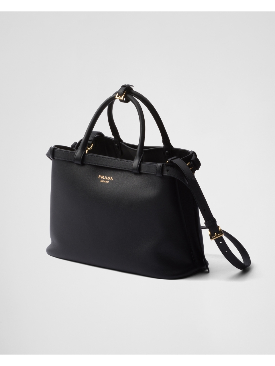 Кожаная сумочка buckle с пряжкой и двойным ремнем Prada